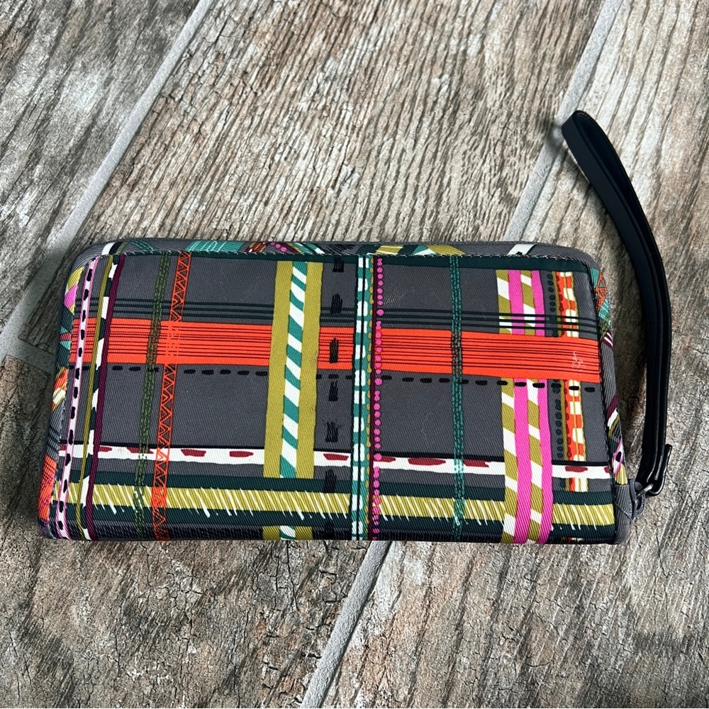 Vera Bradley RFID Protection Wallet Wristlet, Midtown Print, Women’s Accessories - Picture 7 of 8